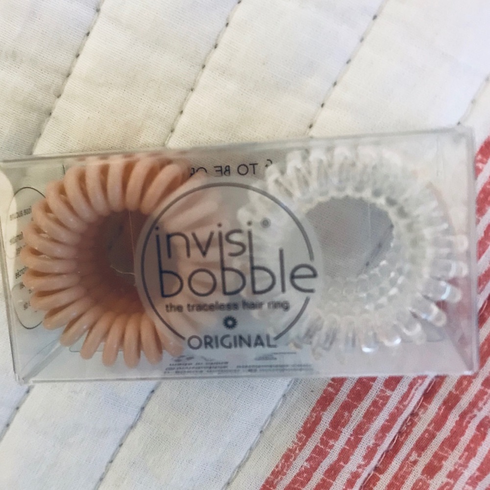 Fab Fit Fun invisibobble hair ties